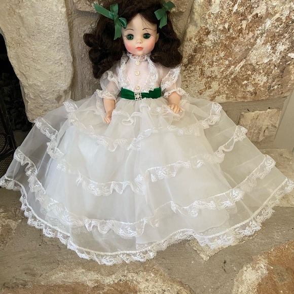 VINTAGE GONE WITH THE WIND SCARLETT- MADAME ALEXANDER ABOUT 13” - Picture 1 of 10